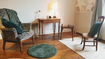 Nathalie Guillemeau THERAPEUTE Par La Méditation ENSEIGNANTE En Méditation SOPHROLOGUE, Praticien de Médecine Alternative à Montgeron