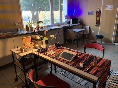 Daniel Zekri un pti coin de paradis, Praticien de Médecine Alternative à Villeurbanne