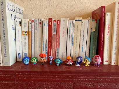 Praticienne En Psychothérapie / Casanova Isabelle, Praticien de Médecine Alternative à Saint-Savournin