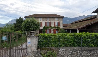 Anne-Laure Moraux, Hypnothérapeute à Saint-Nazaire-les-Eymes