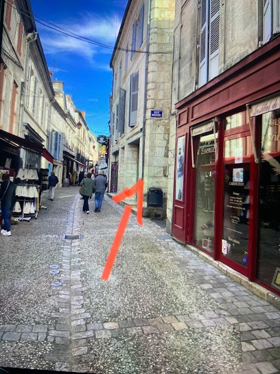 Cabinet Bien Être « Regard d’Ame »Valérie Emmanuelle Desage Hypnotherapeute et Praticienne Reiki, Hypnothérapeute à Brantôme en Périgord