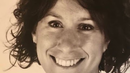 Evelyse Angeloni Hypnothérapeute à Saint-Maurice - Gestion Du Stress, Gestion Des émotions, Gestion De La Douleur - PNL - EMDR, Hypnothérapeute à Saint-Maurice