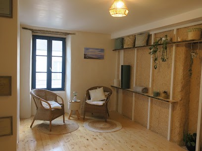 Erika Jambou praticienne en hypnose, Hypnothérapeute à Landerneau