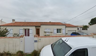 Marjorie Lucas, Praticien de Médecine Alternative à Dompierre-sur-Mer