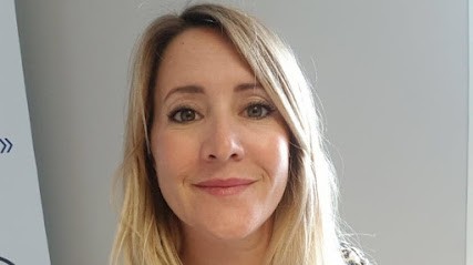 Ludivine Mangot hypnothérapeute et thérapeute à La Farlède, Hypnothérapeute à La Farlède