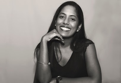 DELAFLORE Nirmala - Sophrologue Certifiée (Enfants - Adultes) - Sainte-Foy-lès-Lyon 69110, Praticien de Médecine Alternative à Sainte-Foy-lès-Lyon