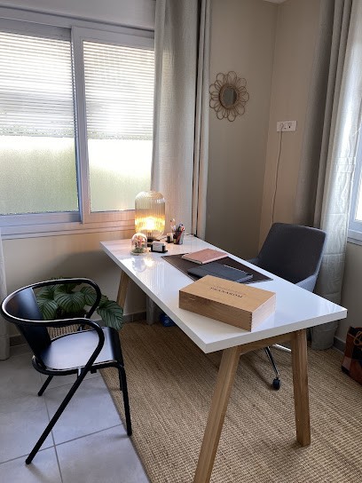 Laurence Lepâtre Naturopathe, Praticien de Médecine Alternative à Carpentras