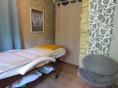 Virginie Tran Sophrologue- soins énergétiques, Praticien de Médecine Alternative à Ploeuc-L'Hermitage