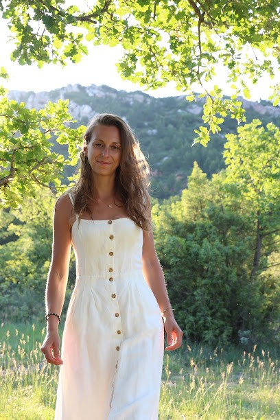 Aurélie Thomas Coach Santé - Naturopathe, Praticien de Médecine Alternative à Cheval-Blanc