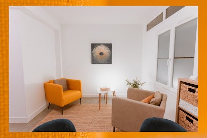 Valérie LEVILLAIN, Sophrologue Et Préparatrice Mentale, Saint-Lô., Praticien de Médecine Alternative à Saint-Lô