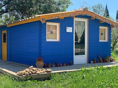 Nomade massages, Soin holistique/Energétique/Réflexologie, Praticien de Médecine Alternative à Istres