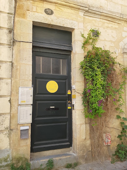 Naturopathe Bordeaux - Mathilde Cochepain - Drainage Lymphatique Vodder, Massage Visage Type Kobido, Réflexologie Plantaire, Praticien De Médecine Alternative à Bordeaux