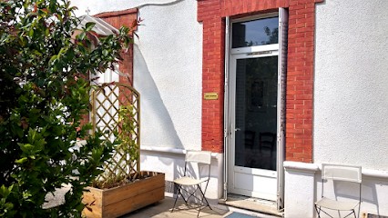 Etiopathe - Céline Pinet, Praticien de Médecine Alternative à Romans-sur-Isère