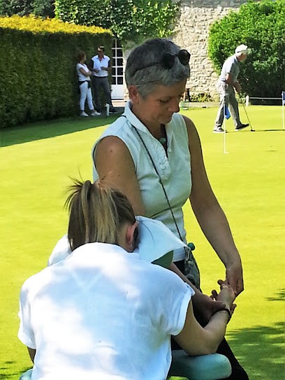 Valérie Moulin (massage Méridiens Tendino-musculaires, Shiatsu, Massage Assis, Drainage Lymphatique) Sceaux, Golf Du Prieuré, Praticien de Médecine Alternative à Sceaux