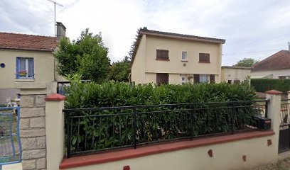 Valcke Élodie magnétiseuse, réflexologue et praticienne en hypnose, Praticien de Médecine Alternative à Champigny