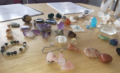 Laury Tillay. Énergéticienne Holistique Et Quantique. Sonothérapie. Aromathérapie., Praticien de Médecine Alternative à Saint-Clar-de-Rivière