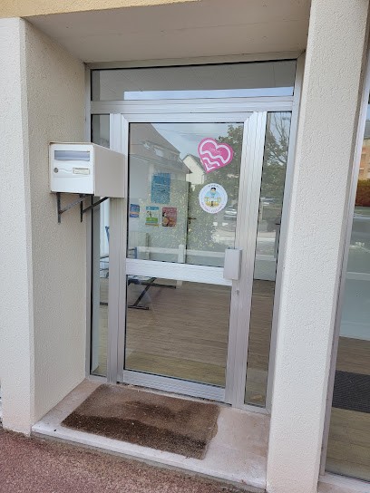 Coralie monel, Praticien de Médecine Alternative à Cabourg