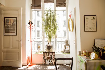 Alexandra Dupuis - HypnoCoaching - AD TERREHAPPY, Hypnothérapeute à Lyon 01