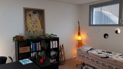 Magali PRÉVOST Médecine Traditionnelle Chinoise, Praticien de Médecine Alternative à Hillion