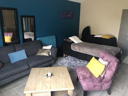 Delphine Leveillé, Hypnose Spirituelle, De Reprogrammation Quantique Et Psycho-Energéticienne, Praticien de Médecine Alternative au Loroux-Bottereau