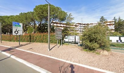 Isabelle Manuel, Praticien de Médecine Alternative à Mandelieu-la-Napoule