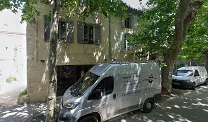 Julie Loubaud Naturopathe - Réflexologie plantaire - Conseillère en fleurs de Bach, Praticien de Médecine Alternative à Saint-Rémy-de-Provence