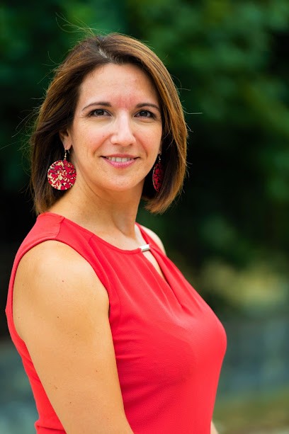 Nathalie Polyméros, Thérapeute Holistique, Spécialisation Enfants/adolescents, Praticien de Médecine Alternative à Yenne