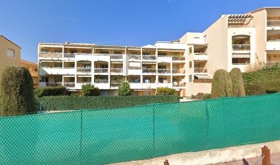 Cécile Renaudat | Sophrologie Hypnose Reiki | Le Cannet, Praticien de Médecine Alternative au Cannet