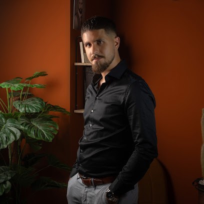 Maxime Babinot Hypnothérapeute - Hypnose - PNL - Thérapie Brève, Hypnothérapeute à Marseille 12