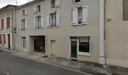 Alma Hilario, Praticien de Médecine Alternative à Agris