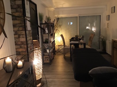 Magali Roy - Magnétiseur Angoulême Et Alentours, Praticien de Médecine Alternative à Trois-Palis