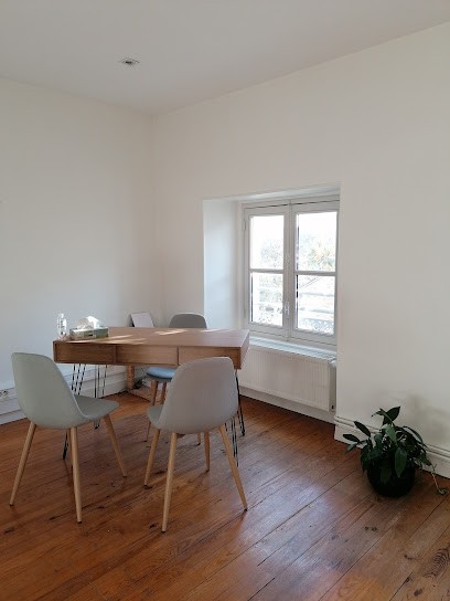 Marie Collange Sophrologue Naturopathe, Praticien de Médecine Alternative à Angers