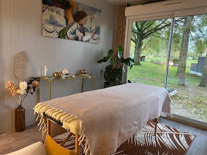 Les Mains Enchantées - Aurélie Vermez/ Energeticienne, Magnétiseuse, Coupeuse De Feu - LAILLY EN VAL -, Praticien de Médecine Alternative à Lailly-en-Val