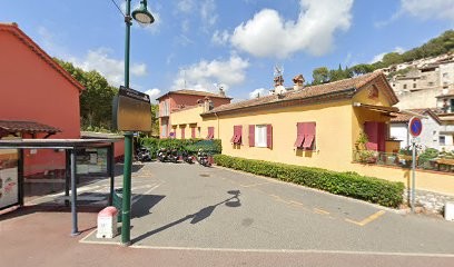 Delphine Jarret, Praticien de Médecine Alternative à Villeneuve-Loubet