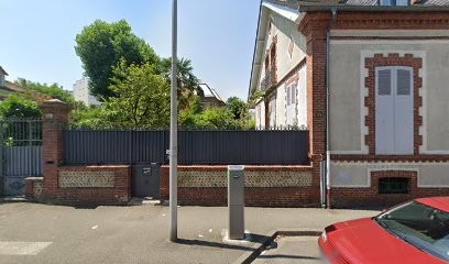 CAZEAUX DELPHINE SOPHROLOGUE, Praticien de Médecine Alternative à Tarbes