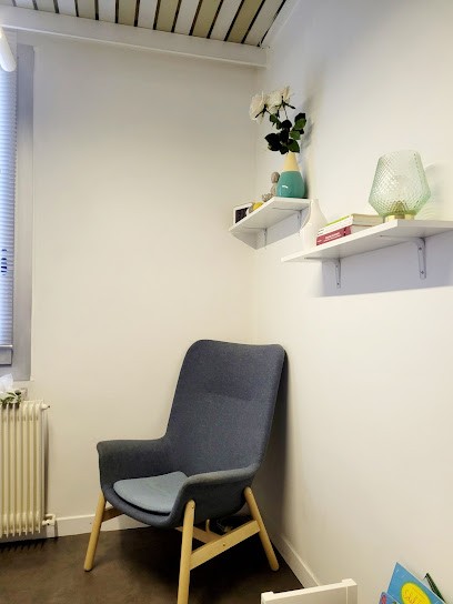 Marie Hilaire Naturopathe - Réflexologue, Praticien de Médecine Alternative à Cenon