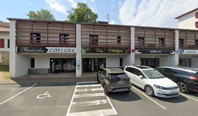 Amélie Etienne-Garabedian, Réflexologue à Sare