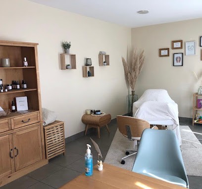 Caroline Delavault - Reflexologue Plantaire et pédiatrique / Chi Nei Tsang, Réflexologue à Longué-Jumelles