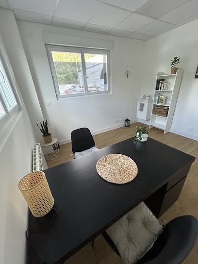 Marine Gonnot - Naturopathe, Praticien de Médecine Alternative à Sept-Sorts