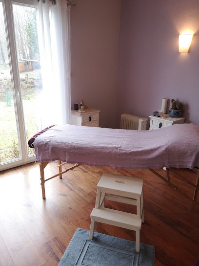 Anne-Gaële Lichosiek - Naturopathie, Réflexologie, Relaxation, Atma Janzu, Massages, Praticien de Médecine Alternative à Hornaing