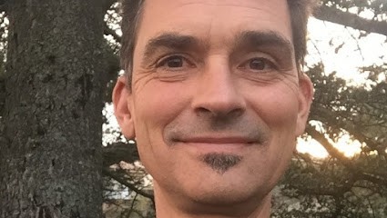 Eric TOURNEUR - Praticien En énergétique Traditionnelle Chinoise, Praticien de Médecine Alternative aux Angles