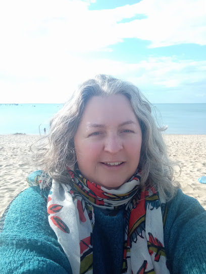 Justine Benoist-Libération Thérapeute, Praticien De Médecine Alternative à Caen