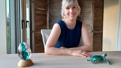 Caroline Delpeyrou, Praticien de Médecine Alternative à Saint-Étienne-de-Tulmont