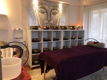 Céline Rossi - Energétique & Retournement Intérieur, Praticien de Médecine Alternative à Challes-les-Eaux