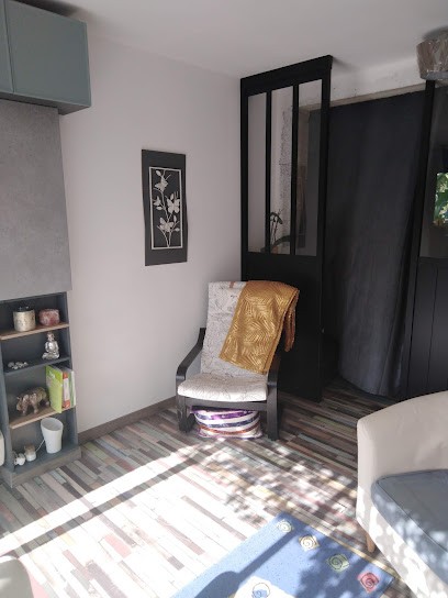 Tiphaine VALO Praticienne en Hypnose, Hypnothérapeute à Athée-sur-Cher