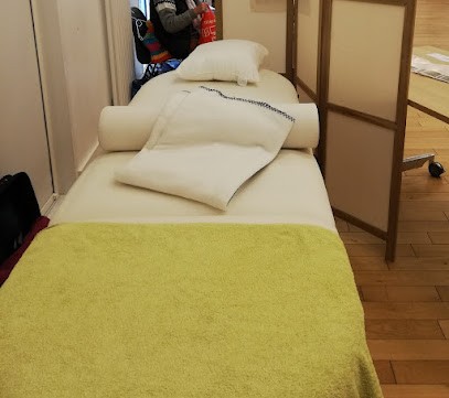 Sylvie Jégoux, Praticien de Médecine Alternative à Riantec