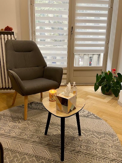 Hypnose Lyon - Natacha Lainé, Hypnothérapeute à Lyon 02