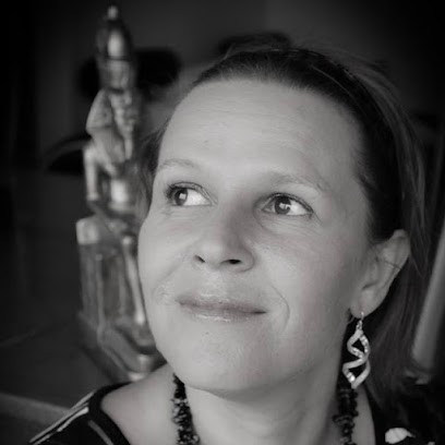 Brigitte BERTRAND Magnétiseur Rebouteux, Praticien de Médecine Alternative à Saint-Étienne-en-Bresse