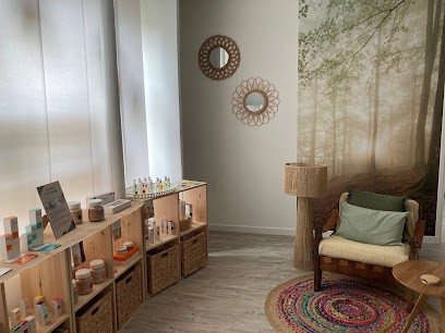 Par les lueurs, Praticien de Médecine Alternative à Bétaille